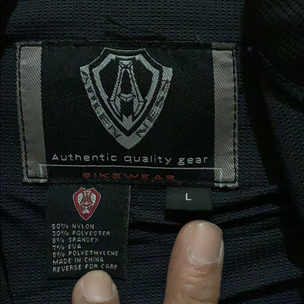 Safety Mesh padded Motorcycle jacket - Picture 5 of 10